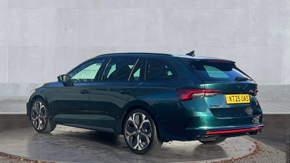 Used Skoda Octavia 2025 for sale - 76609630: Photo 3