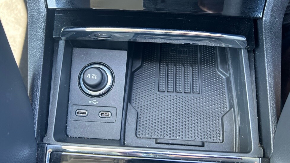 Vehicle 76