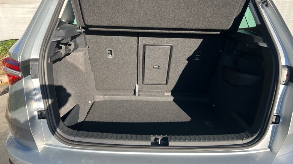 Used Skoda Karoq 2024 for sale - 76014898: Photo 16