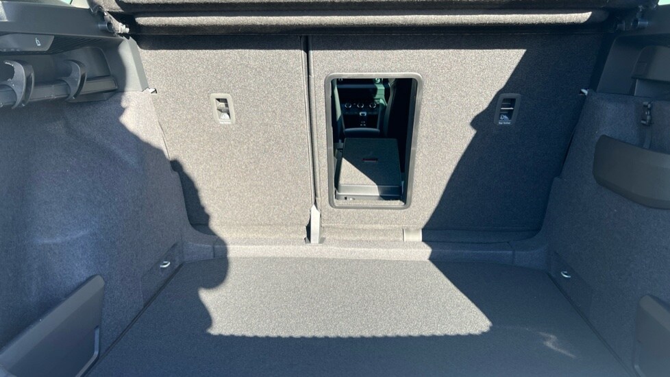 Used Skoda Karoq 2024 for sale - 76014898: Photo 32