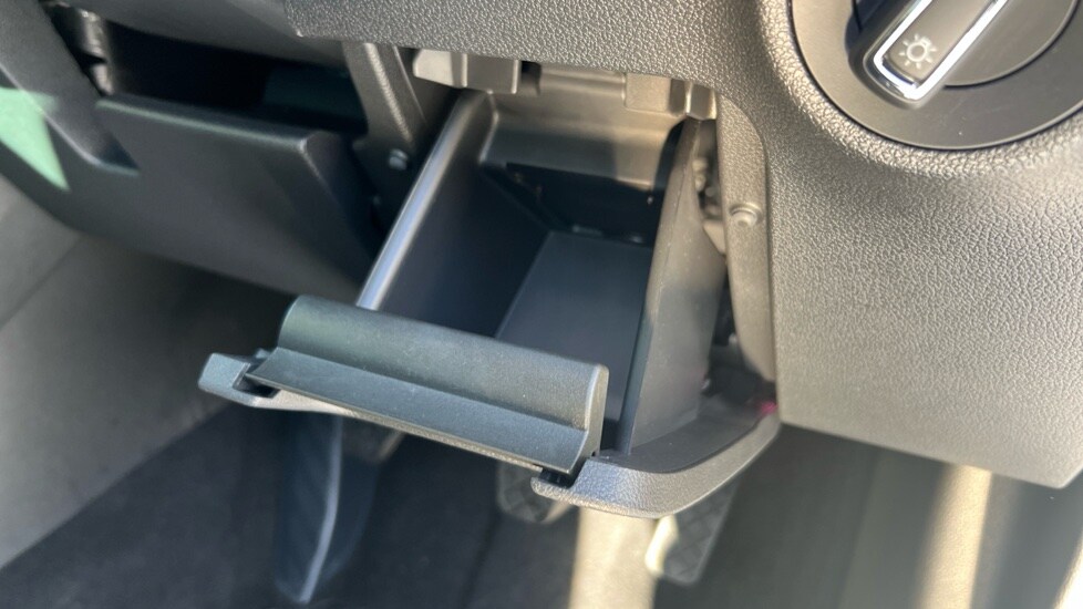 Used Skoda Karoq 2024 for sale - 76014898: Photo 43