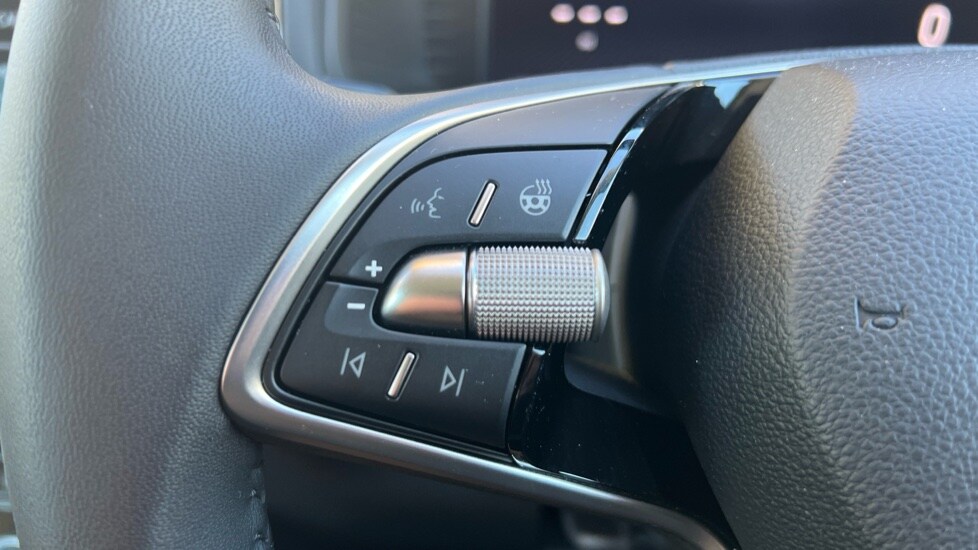 Used Skoda Karoq 2024 for sale - 76014898: Photo 62