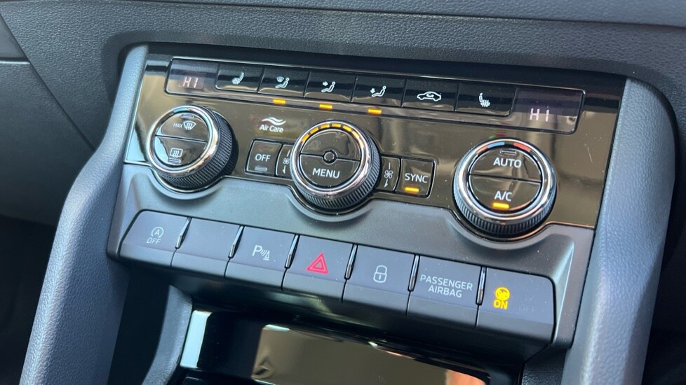 Used Skoda Karoq 2024 for sale - 76014898: Photo 65