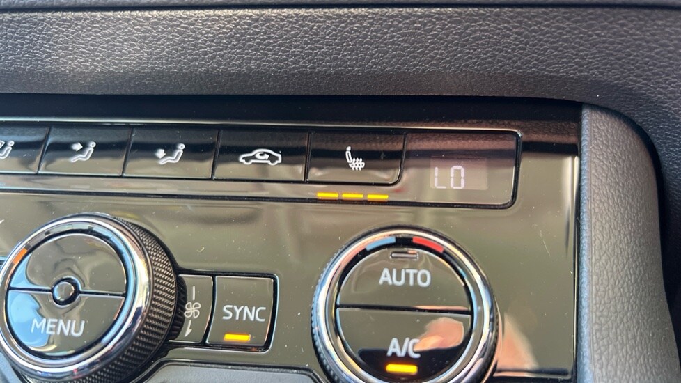 Used Skoda Karoq 2024 for sale - 76014898: Photo 73