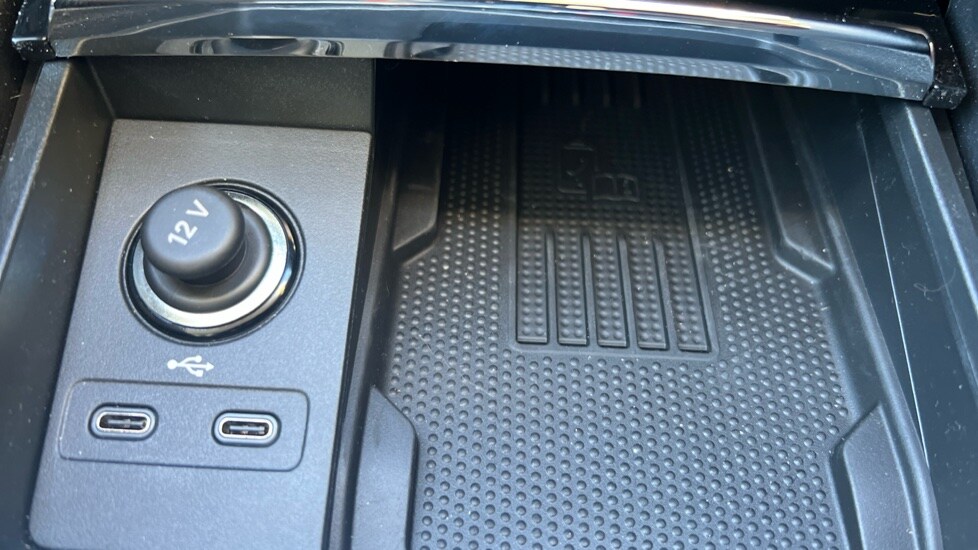 Used Skoda Karoq 2024 for sale - 76014898: Photo 75