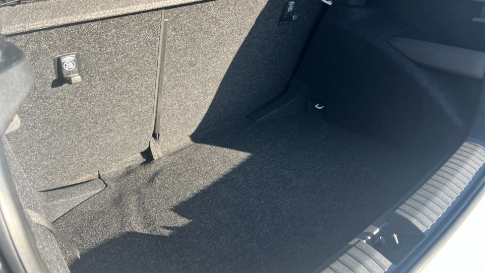 Used Skoda Kamiq 2025 for sale - 76874042: Photo 30