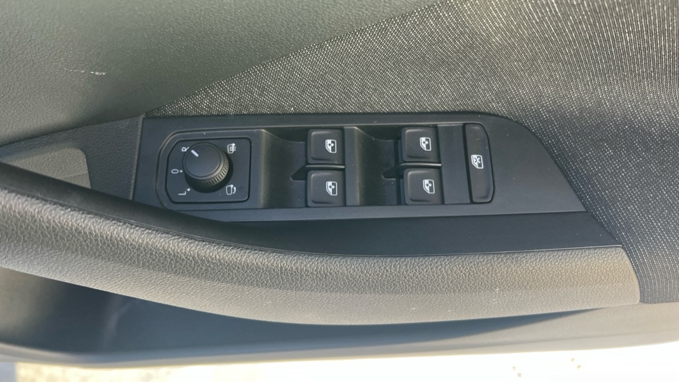 Used Skoda Kamiq 2025 for sale - 76874042: Photo 37