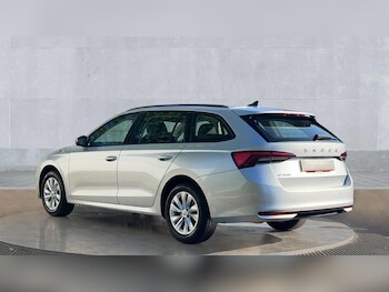 Used Skoda Octavia 2024 for sale - 75467236: Photo