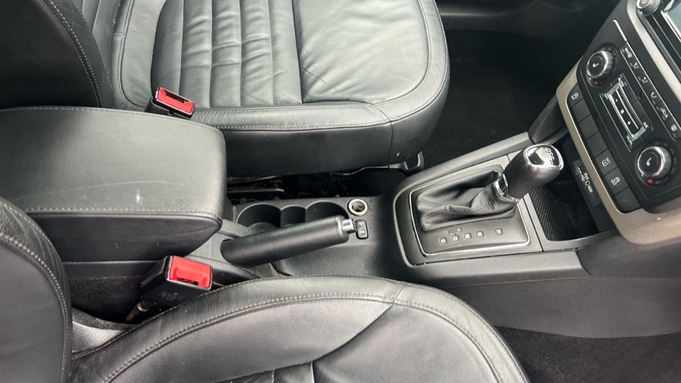 Used Skoda Yeti 2015 for sale - 76609599: Photo 38