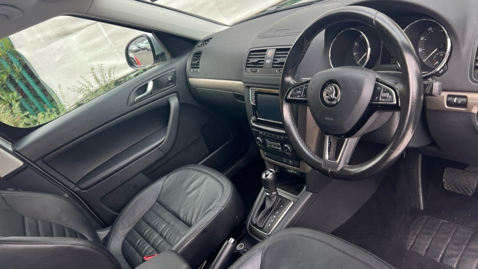 Used Skoda Yeti 2015 for sale - 76609599: Photo 6