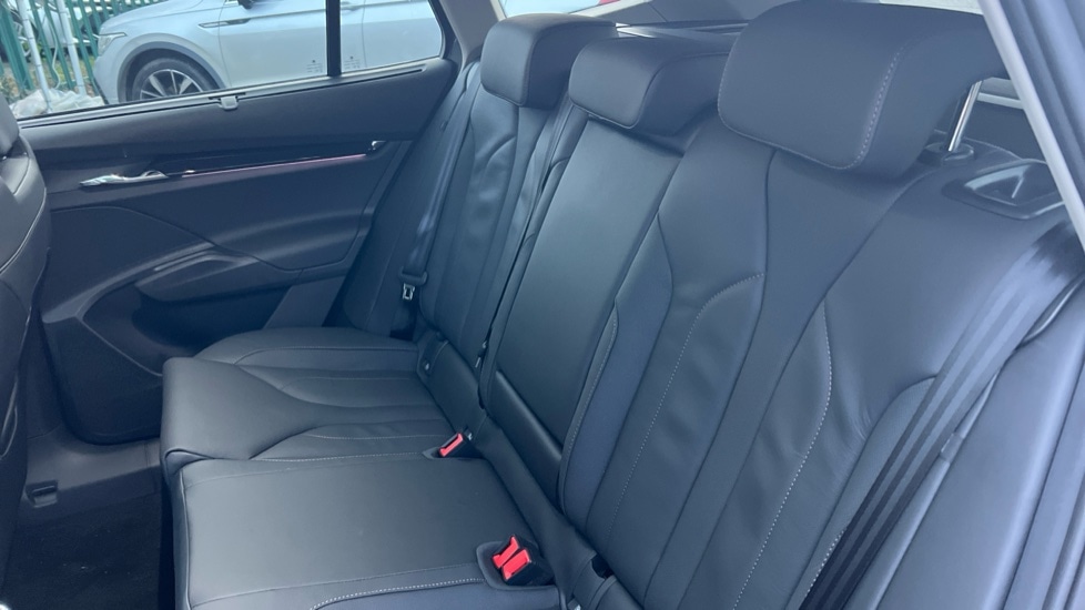 Used Skoda Enyaq 2025 for sale - 76873272: Photo 15