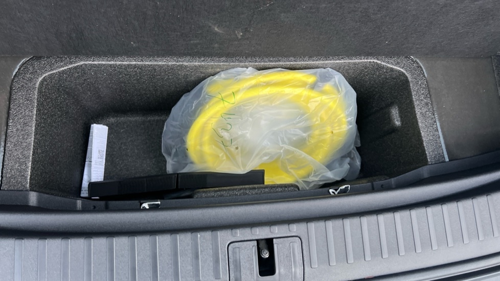 Used Skoda Enyaq 2025 for sale - 76873272: Photo 33