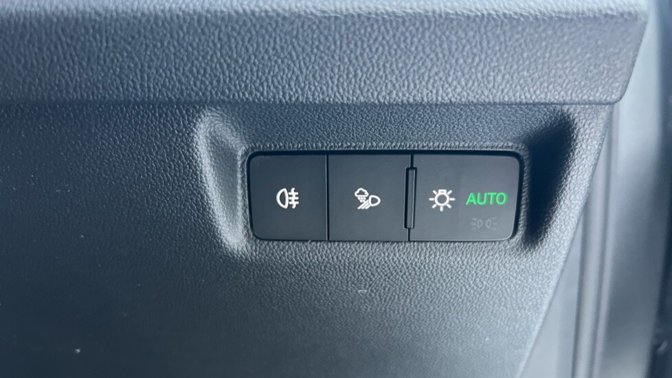 Used Skoda Enyaq 2025 for sale - 76873272: Photo 43