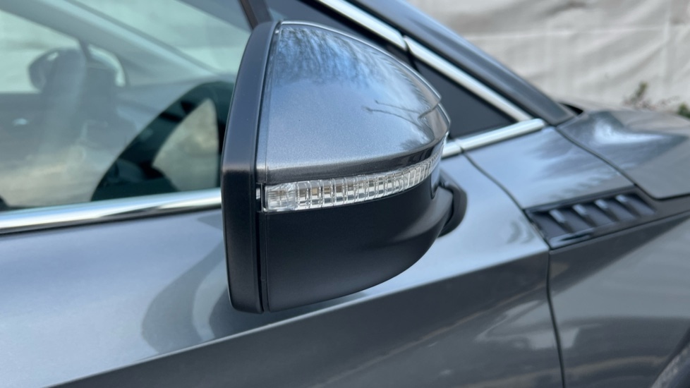 Used Skoda Enyaq 2025 for sale - 76873272: Photo 50