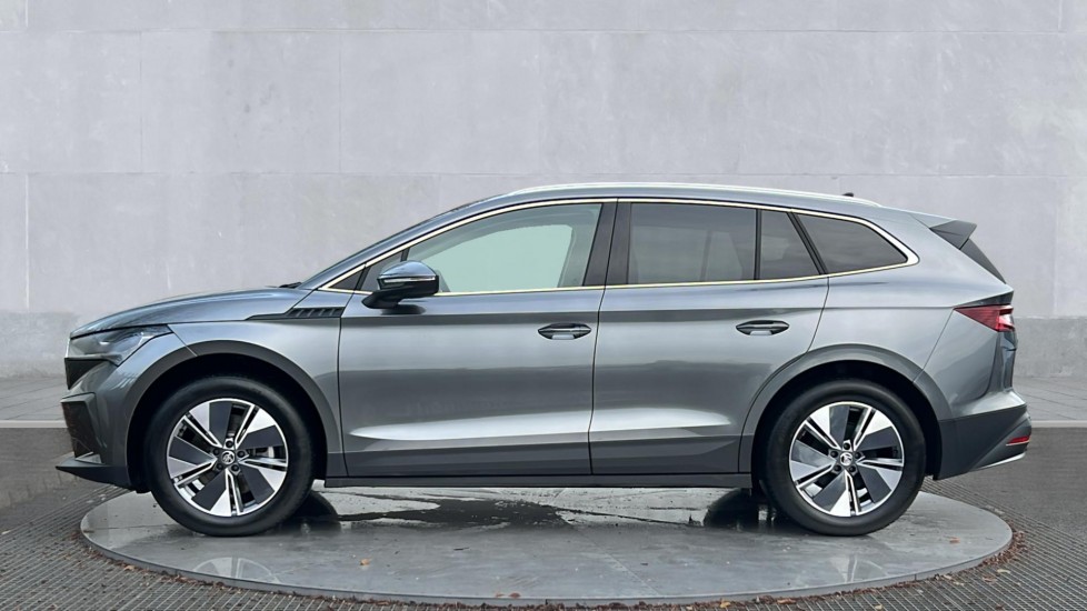 Used Skoda Enyaq 2025 for sale - 76873272: Photo 9