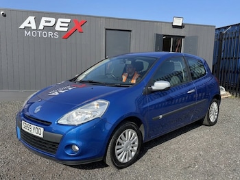 Used Renault Clio 2010 for sale - 79434547: Photo