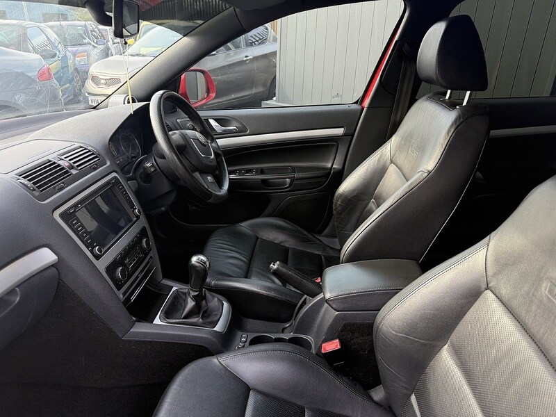 Used Skoda Octavia 2010 for sale - 78163232: Photo 15