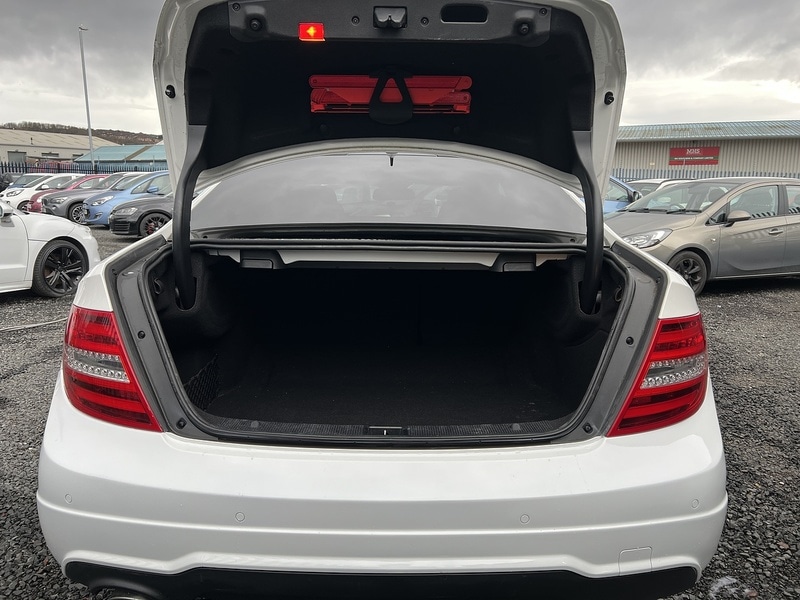 Used Mercedes-Benz C Class 2013 for sale - 77114231: Photo 10
