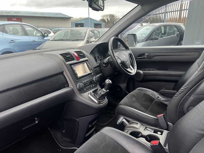 Used Honda CR-V 2011 for sale - 76934942: Photo 15