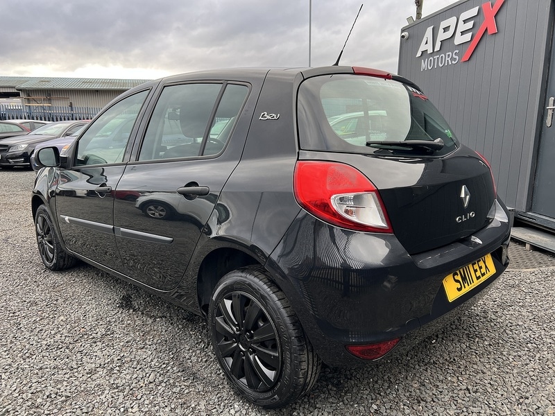 Used Renault Clio 2011 for sale - 77805767: Photo 10