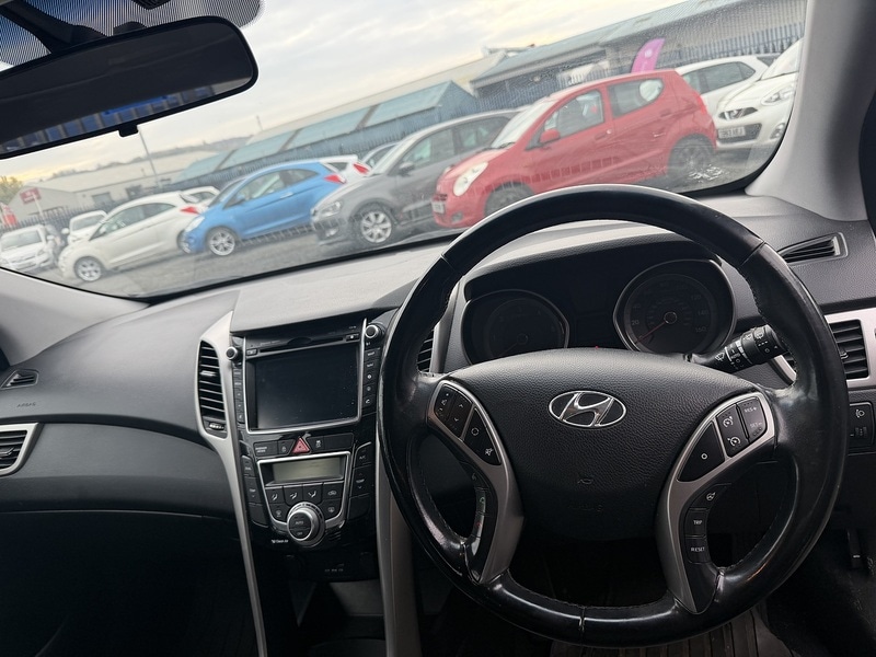 Used Hyundai i30 2014 for sale - 76461183: Photo 12