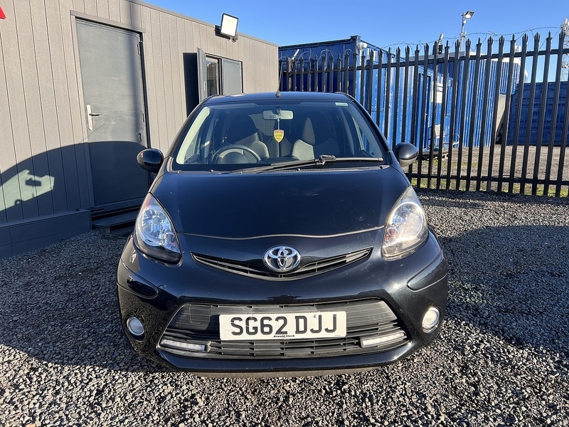 Used Toyota AYGO 2012 for sale - 76669044: Photo 2