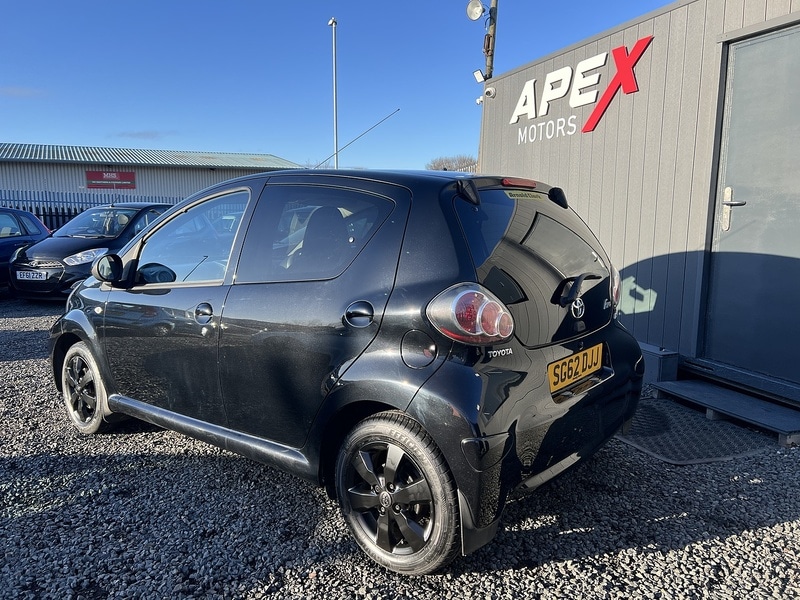 Used Toyota AYGO 2012 for sale - 76669044: Photo 8