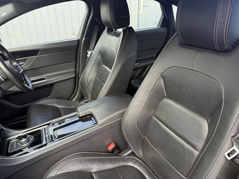 Used Jaguar XF 2018 for sale - 78069604: Photo 22