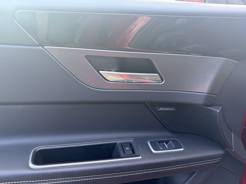 Used Jaguar XF 2018 for sale - 78069604: Photo 28