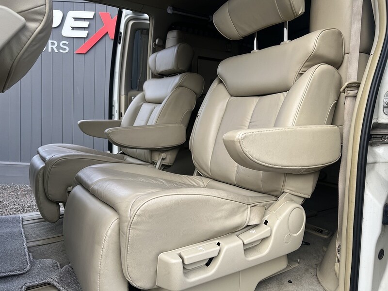 Used Nissan Elgrand 2023 for sale - 78091859: Photo 17