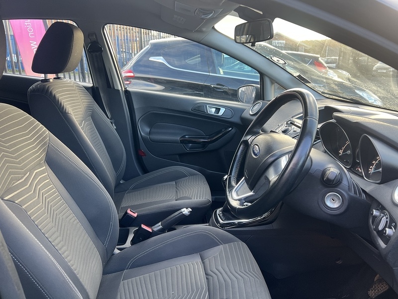 Used Ford Fiesta 2013 for sale - 76669040: Photo 12