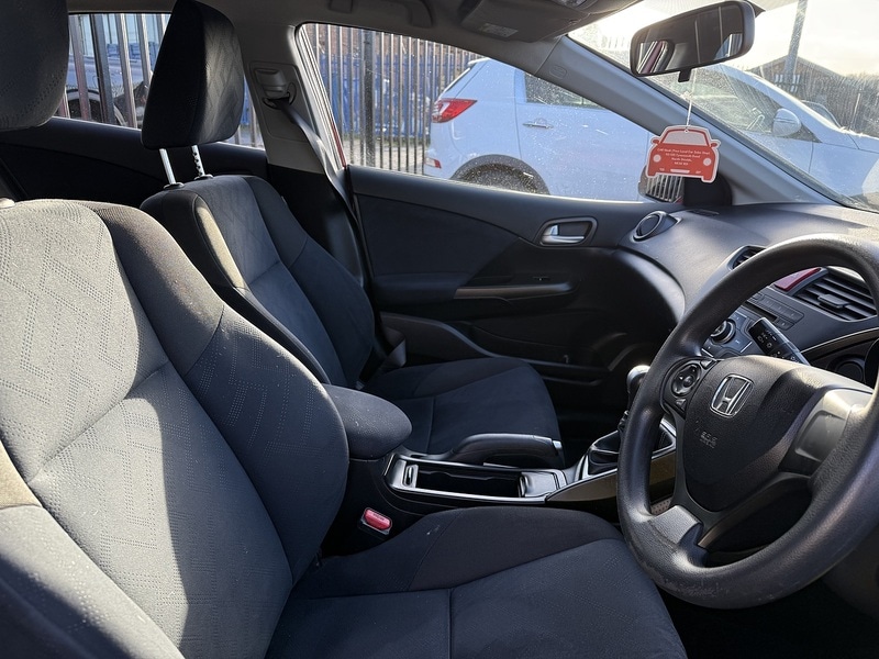 Used Honda Civic 2012 for sale - 76934919: Photo 13