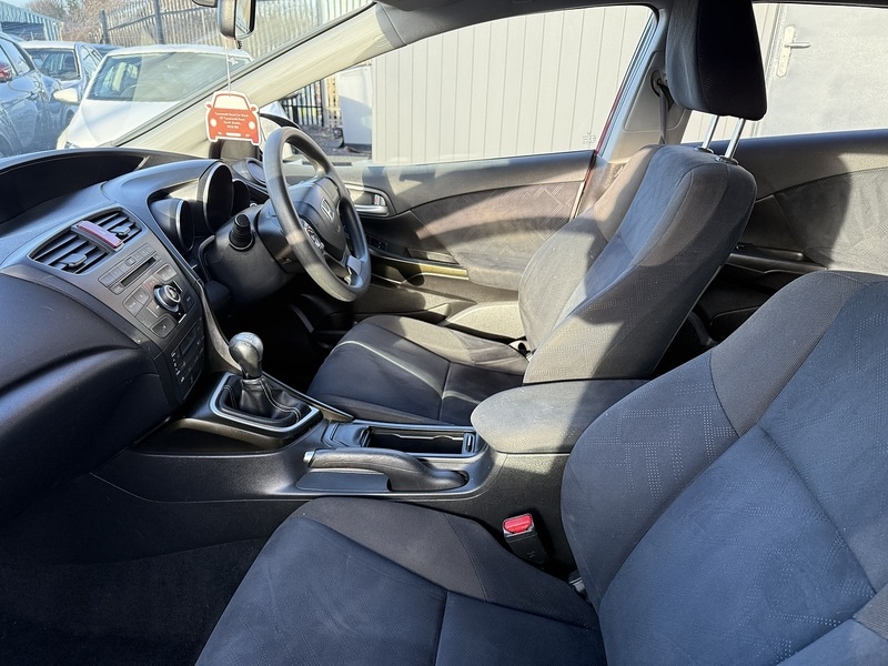 Used Honda Civic 2012 for sale - 76934919: Photo 15