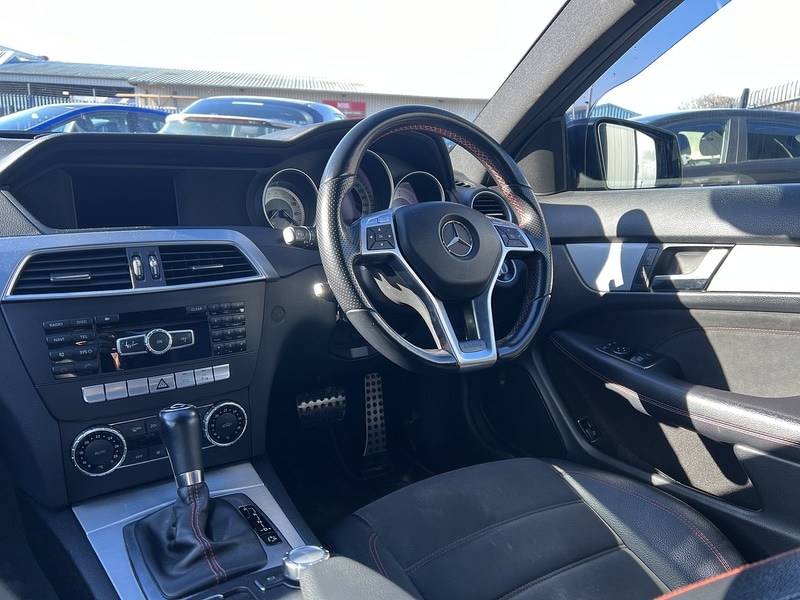 Used Mercedes-Benz C Class 2013 for sale - 77555841: Photo 20