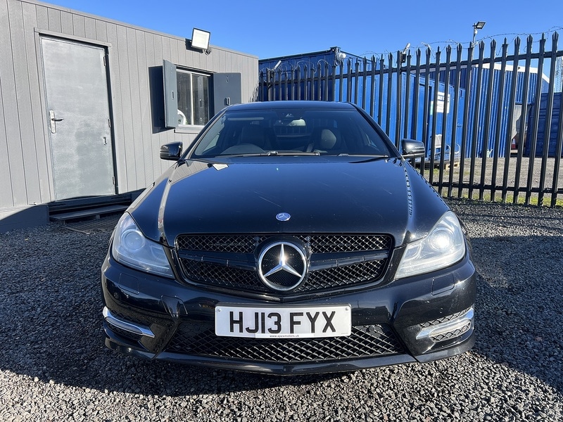 Used Mercedes-Benz C Class 2013 for sale - 77555841: Photo 3