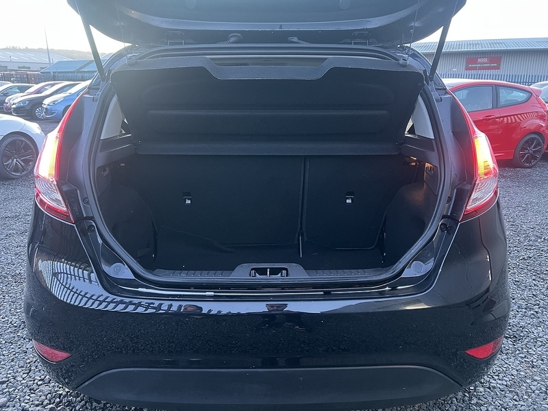 Used Ford Fiesta 2015 for sale - 76669047: Photo 10