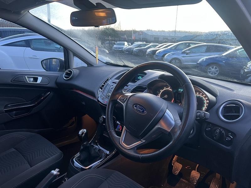 Used Ford Fiesta 2015 for sale - 76669047: Photo 13