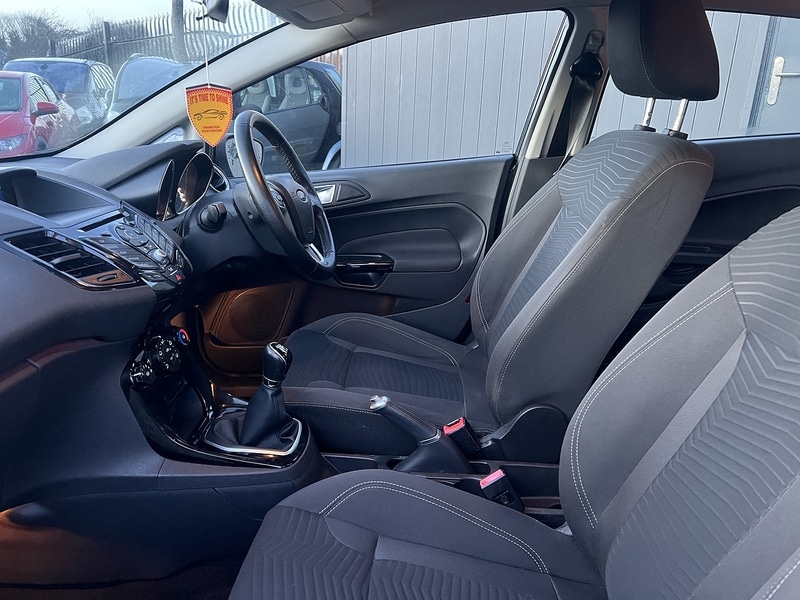 Used Ford Fiesta 2015 for sale - 76669047: Photo 14