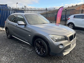 Used BMW X1 2011 for sale - 77250833: Photo