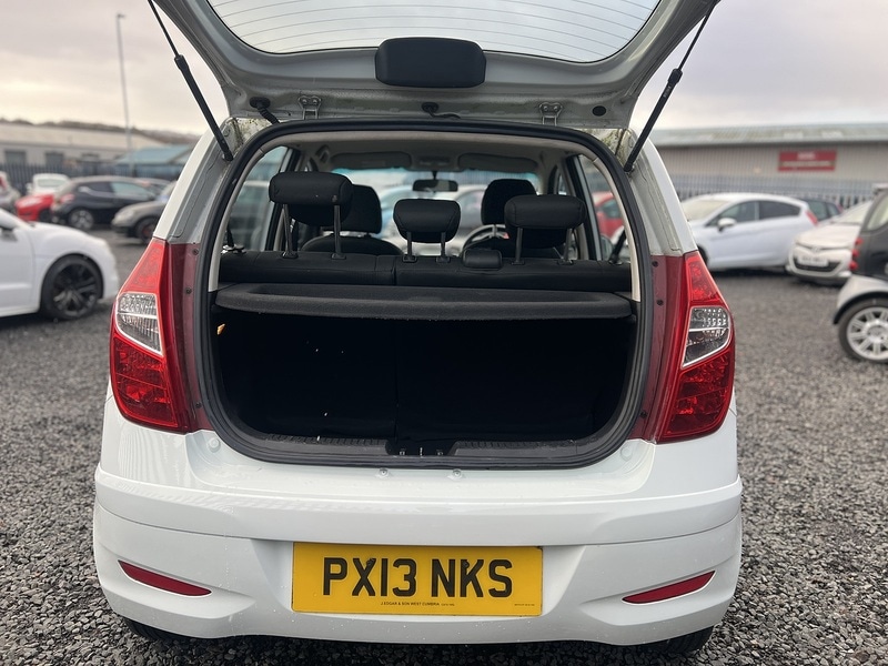 Used Hyundai i10 2013 for sale - 76663653: Photo 10