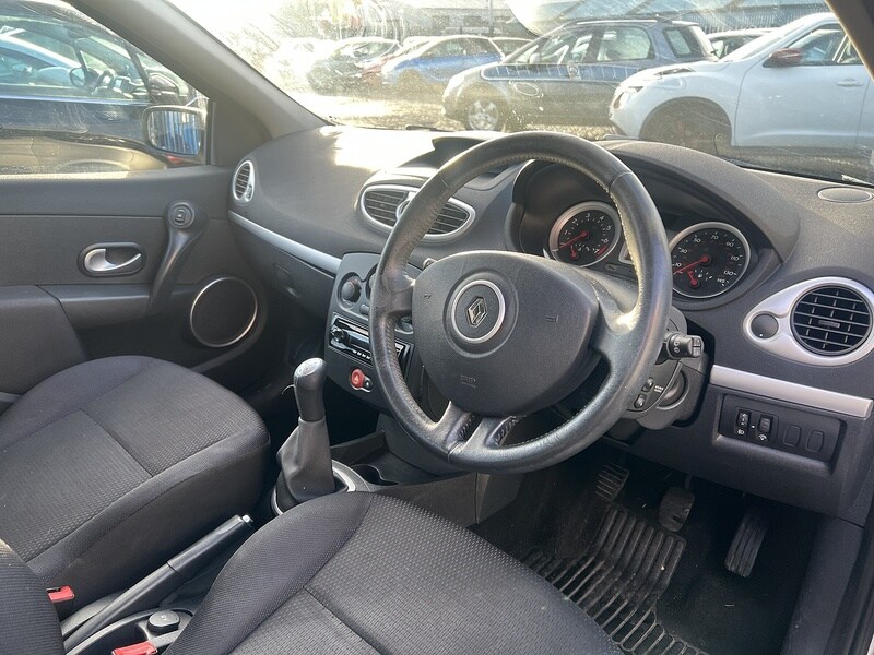 Used Renault Clio 2007 for sale - 76553613: Photo 13