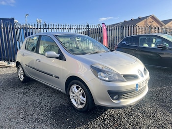 Used Renault Clio 2007 for sale - 76553613: Photo