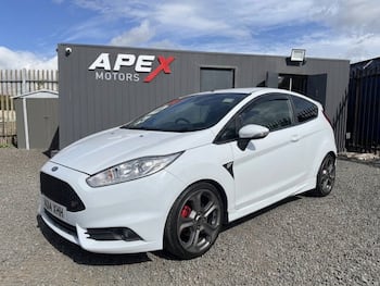 Used Ford Fiesta 2014 for sale - 79675885: Photo