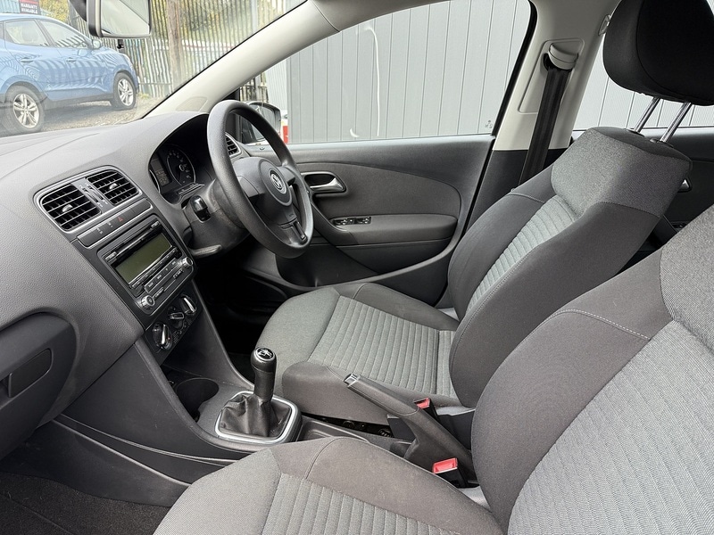 Used Volkswagen Polo 2011 for sale - 77423064: Photo 14