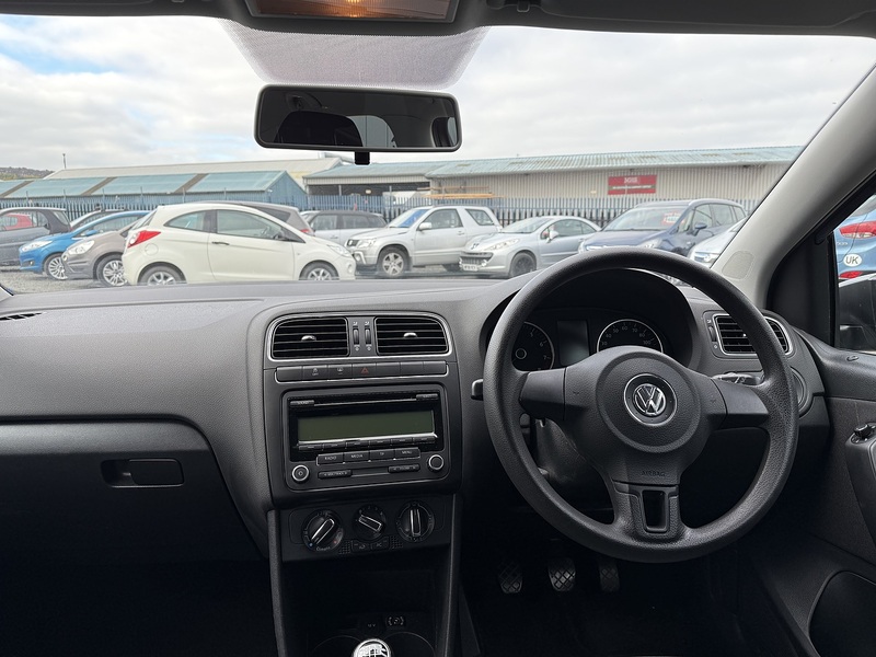 Used Volkswagen Polo 2011 for sale - 77423064: Photo 17