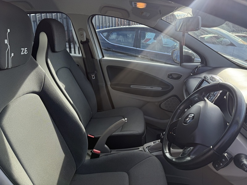 Used Renault Zoe for sale - 77241790: Photo 12