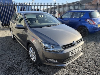 Used Volkswagen Polo 2012 for sale - 76461178: Photo