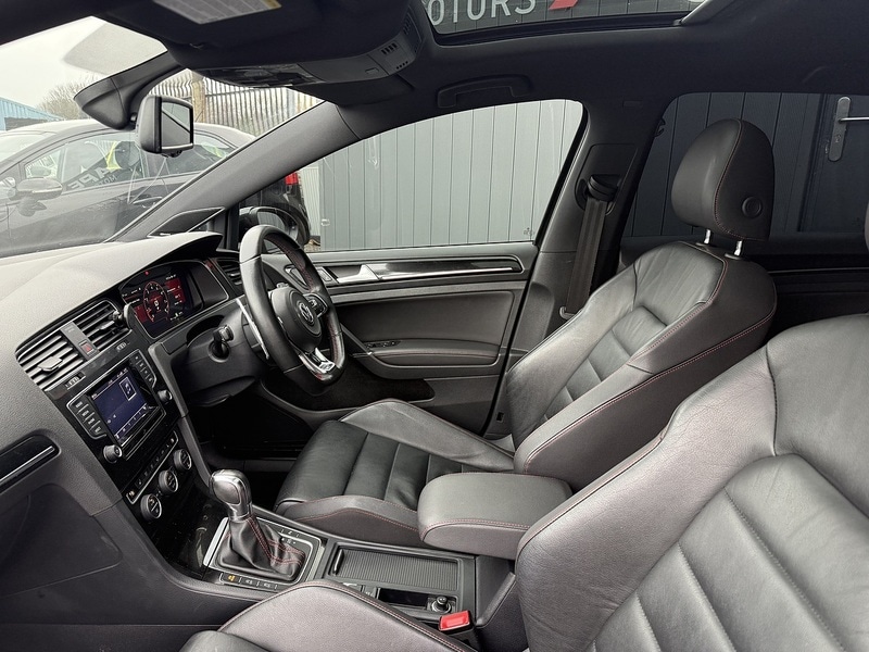 Used Volkswagen Golf 2014 for sale - 77437841: Photo 27