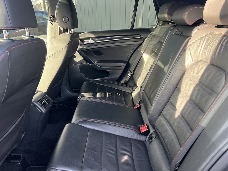 Used Volkswagen Golf 2014 for sale - 77437841: Photo 28