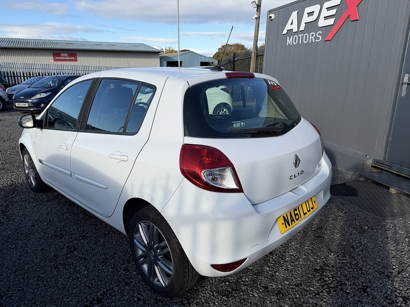 Used Renault Clio 2011 for sale - 76376386: Photo 8
